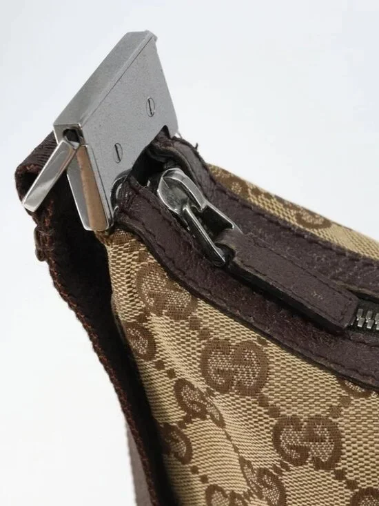 GUCCI GG Canvas Shoulder Bag Beige Silver 122790 Auth - Picture 8 of 16